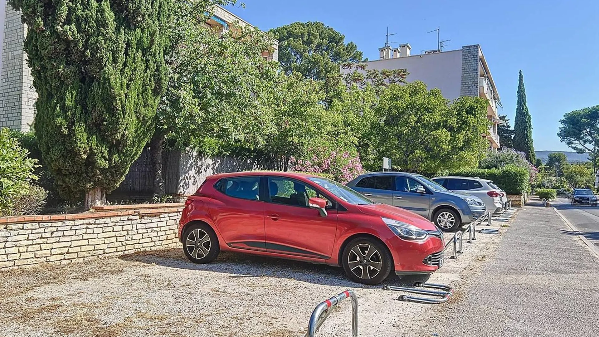 Appartement Moderne Et Lumineux A 2 Pas De La Plage, Parking Inclus - Fr-1-770-27 La Ciotat 0*,